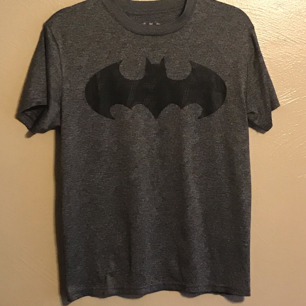 Kids young boys Batman shirt